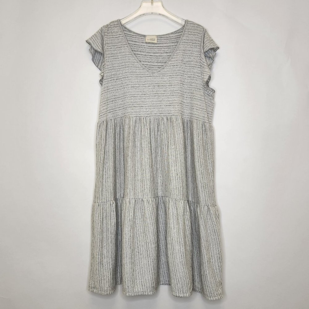 Caution to the Wind Tiered Sun Dress Large Light Gray Striped Textured Stretch